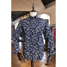 Big white flower print...